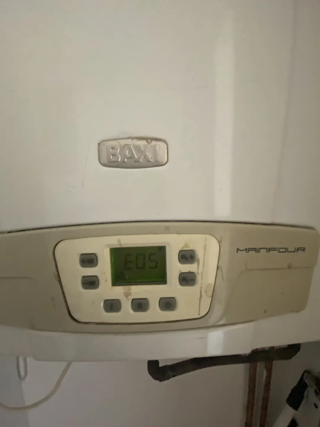 Baxi gázkazán kijelzőjén látható E05 hibakód